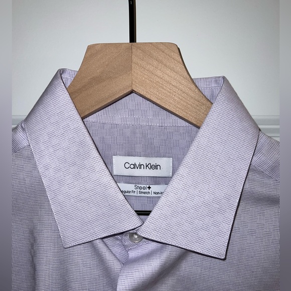 Calvin Klein regular fit dress shirt - Picture 3 of 7